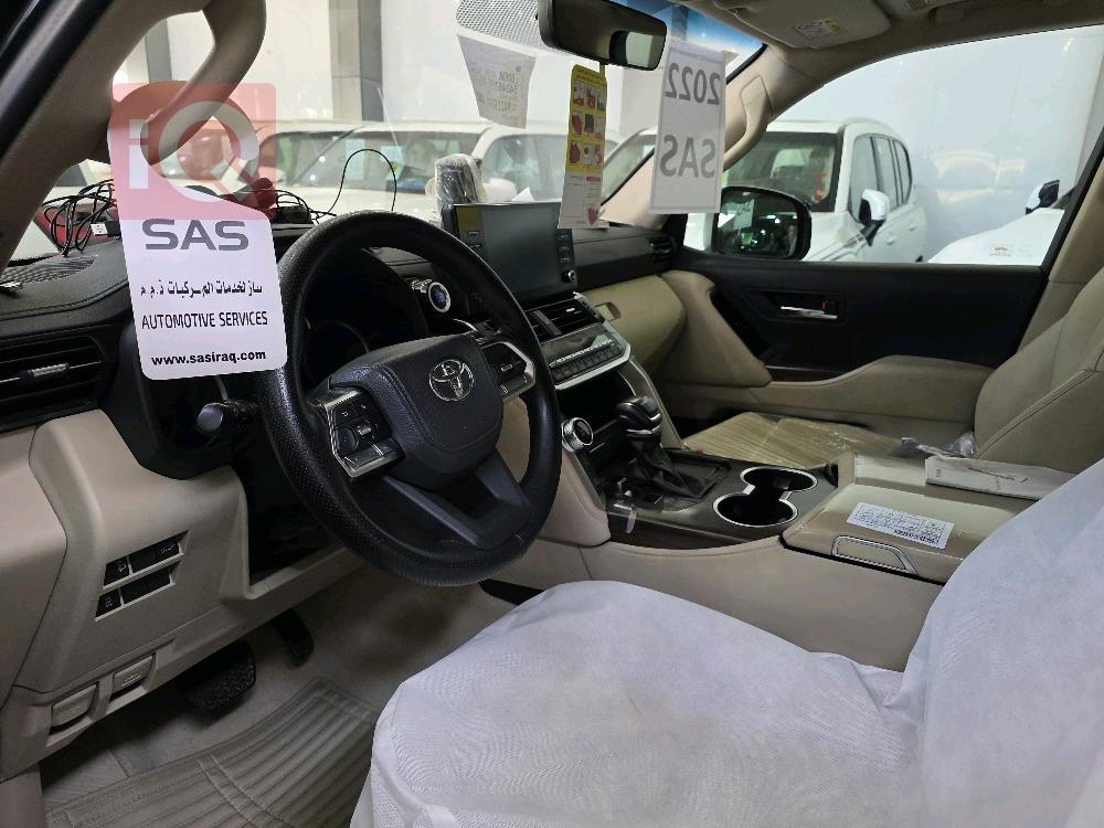 تويوتا لاندكروزر